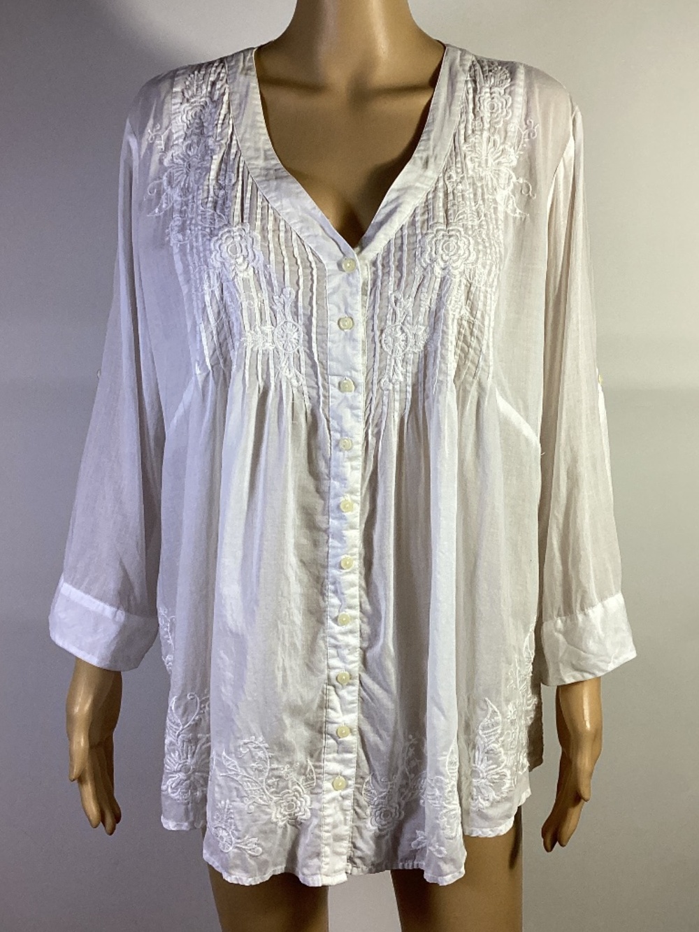 Johnny Was White Embroidered Blouse Sz L